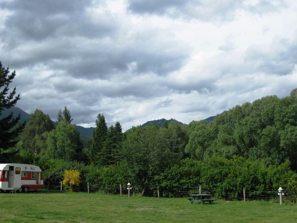 Alpine Holiday Apartments & Campground Hanmer Springs Exterior photo